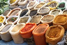 7-lakr-exoticke-koreni.jpg 7-lakr-exoticke-koreni.jpg
