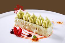 2-Adria-Triton-Pistacie-tart-malina-cassis-bila-cokolada-Opalys-susena-rajcata-oxalis-verze-1-1.jpg 2-Adria-Triton-Pistacie-tart-malina-cassis-bila-cokolada-Opalys-susena-rajcata-oxalis-verze-1-1.jpg