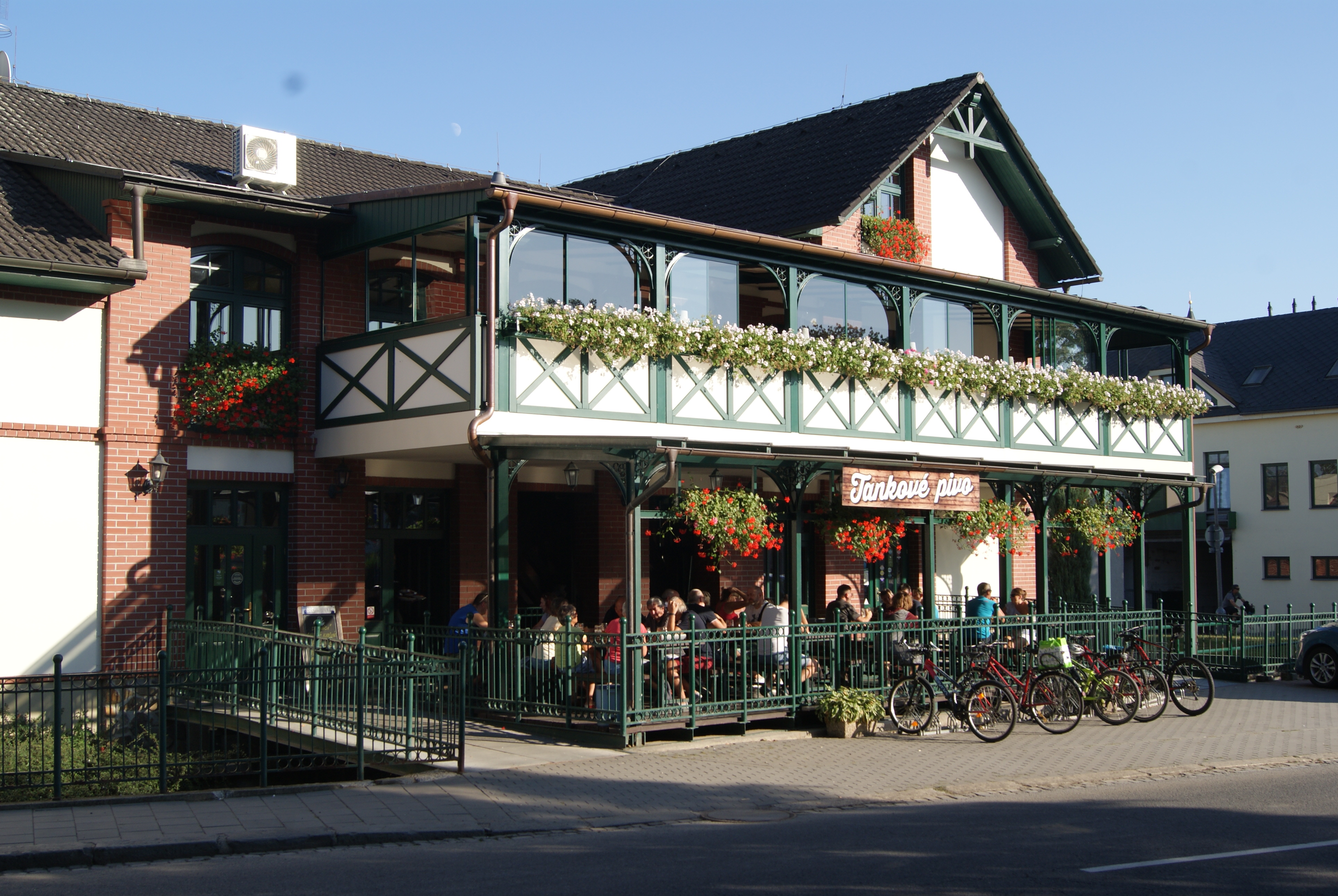 Restaurace U Labutě 